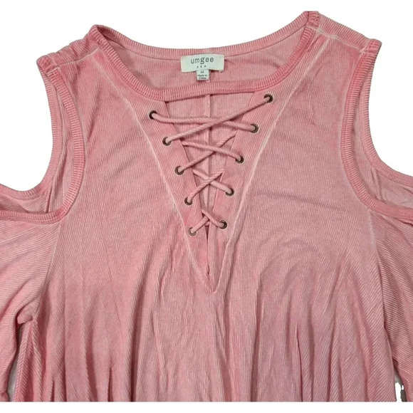 Umgee Cold Shoulder Top Blouse Tunic Women's Medium Pink Ribbed Stretch - Picture 2 of 7